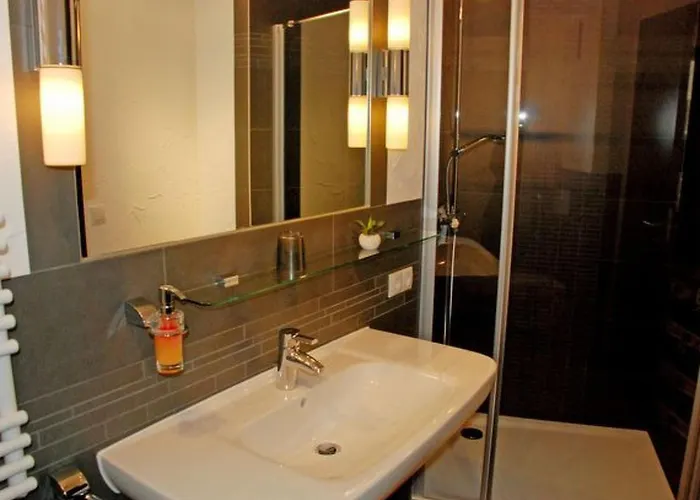 Ferienbungalow Mit Terrasse Und Seeblick In By Interhome * Sellin (Rugen)