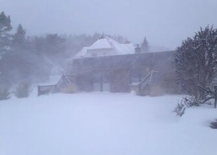 Apartment Ferienbungalow Mit Terrasse Und Seeblick In By Interhome Sellin (Rugen)