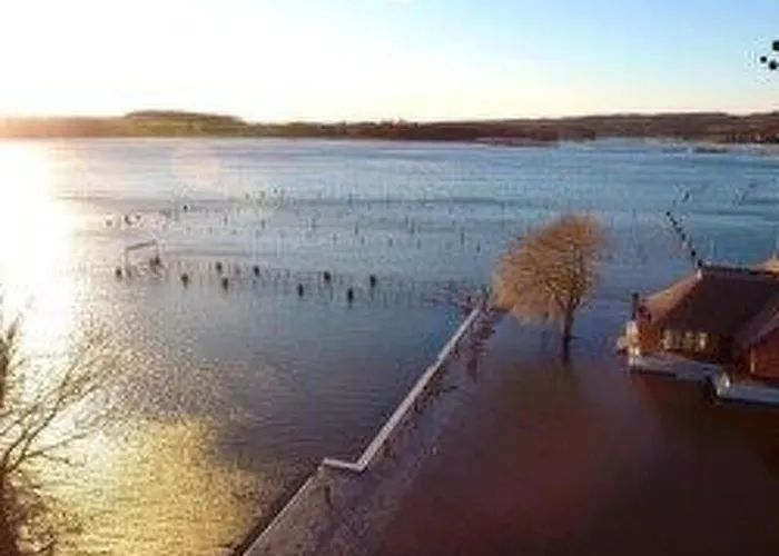 Ferienbungalow Mit Terrasse Und Seeblick In By Interhome * Sellin (Rugen)