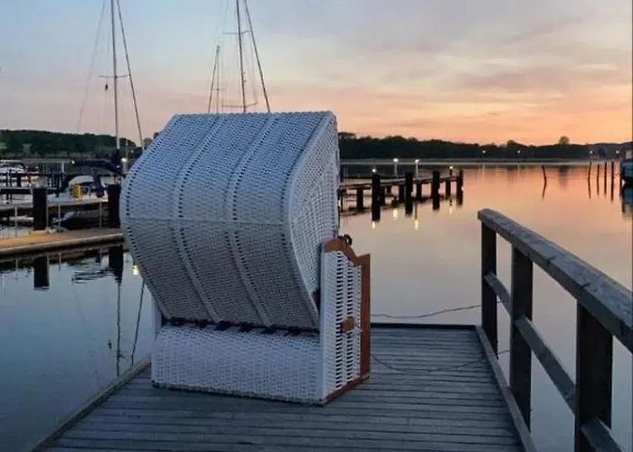 Ferienbungalow Mit Terrasse Und Seeblick In By Interhome Apartment Sellin (Rugen)