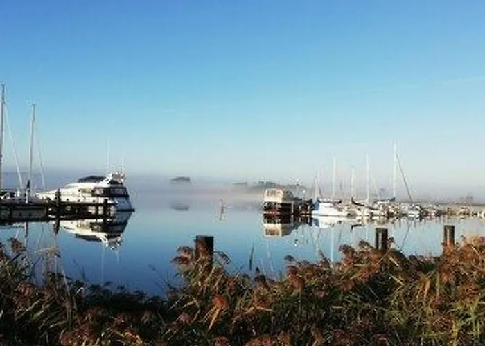 Ferienbungalow Mit Terrasse Und Seeblick In By Interhome Apartment Sellin (Rugen)