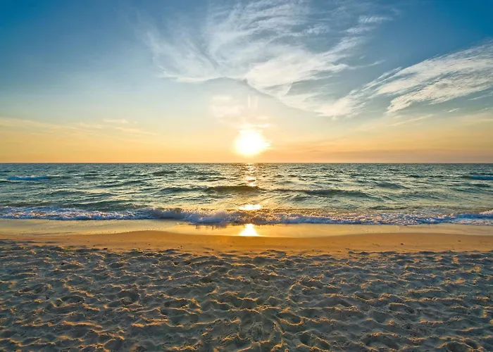 Apartment Ferienbungalow Mit Terrasse Und Seeblick In By Interhome *