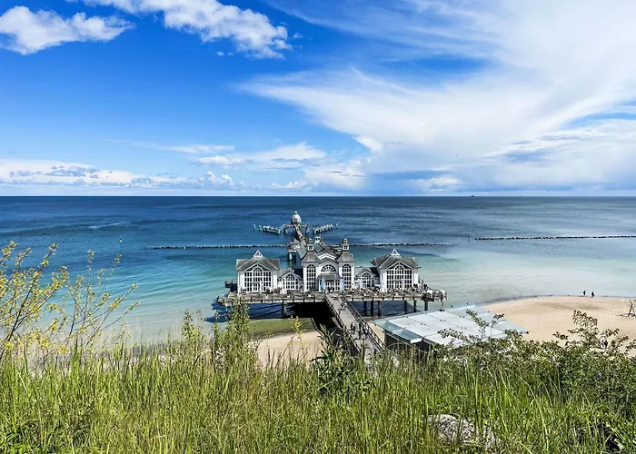 Apartment Ferienbungalow Mit Terrasse Und Seeblick In By Interhome Sellin (Rugen)